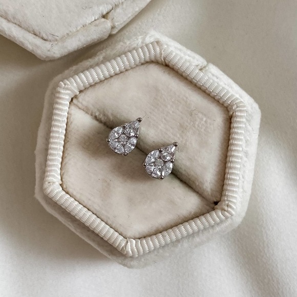 Jewelry - Sterling Pear Marquise Cluster Stud Earrings